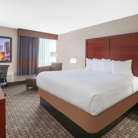 Baymont By Wyndham Grand Rapids Near Downtown Hotel Уайоминг Екстериор снимка