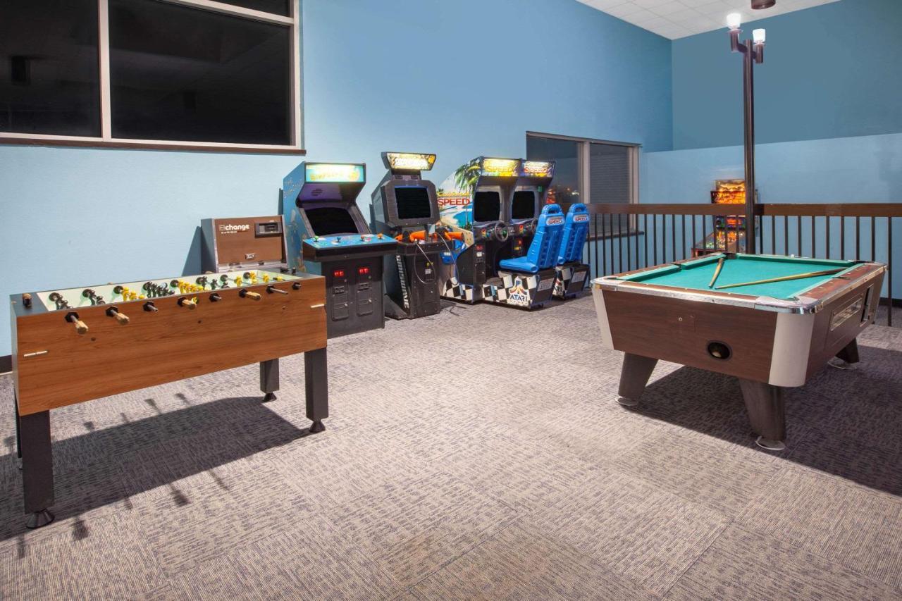 Baymont By Wyndham Grand Rapids Near Downtown Hotel Уайоминг Екстериор снимка