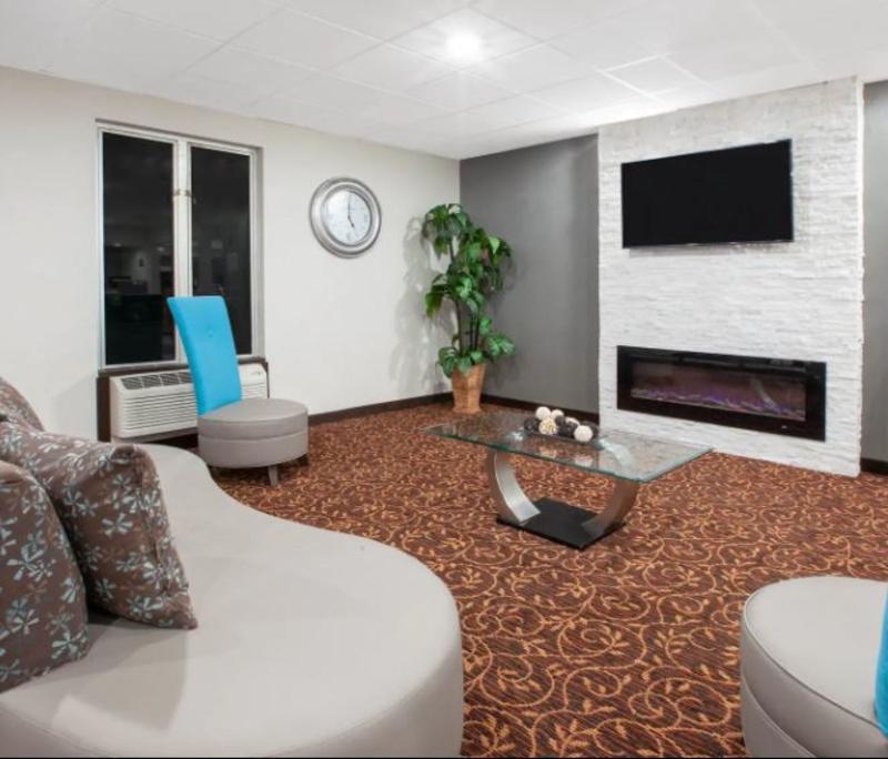 Baymont By Wyndham Grand Rapids Near Downtown Hotel Уайоминг Екстериор снимка