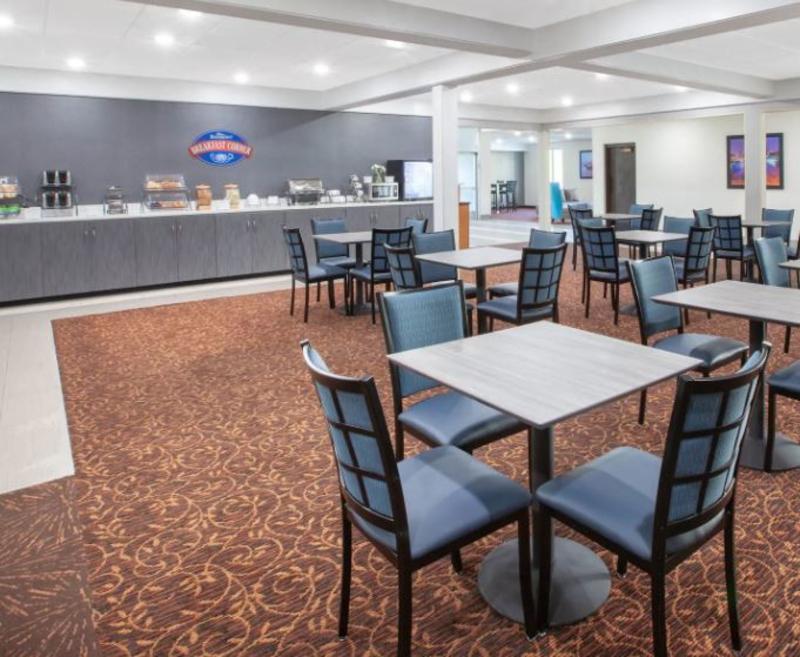 Baymont By Wyndham Grand Rapids Near Downtown Hotel Уайоминг Екстериор снимка