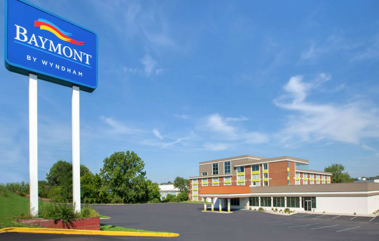 Baymont By Wyndham Grand Rapids Near Downtown Hotel Уайоминг Екстериор снимка